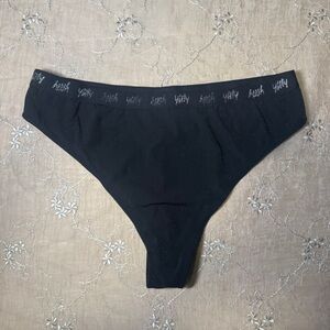 Yitty Black Glitter Thong – Size 1X